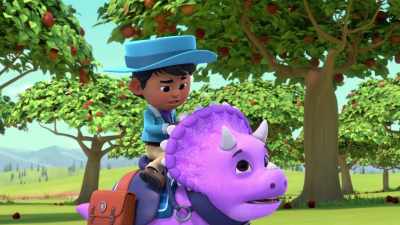 - Don't worry, Tango.
- (sniffing) - Dino Ranch