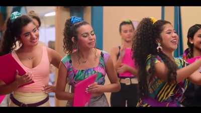 - Don't worry,
the choreographies - Gordita Chronicles