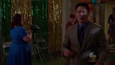 Don't worry.
This happens at every dance. - Fresh Off the Boat