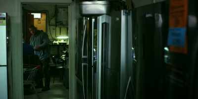 (DOOR ALARM BEEPS) - Romper Stomper