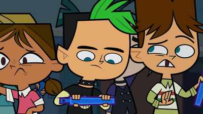 (Door bangs open) - Total DramaRama