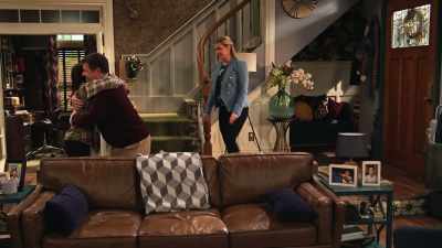 [door bell rings] - No Good Nick