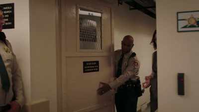 [door buzzes] - Bluff City Law