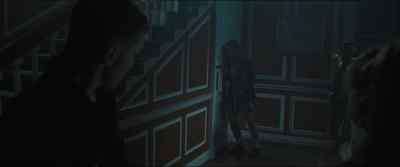 [door clicks] - The Jack in the Box: Rises