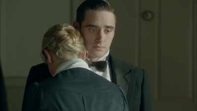 [DOOR CLOSES] - Grand Hotel