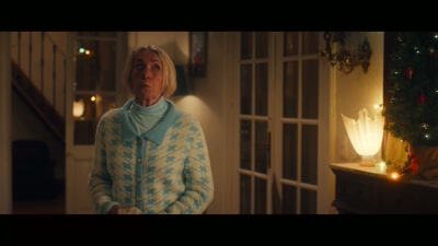 [door closes] - The Claus Family 3