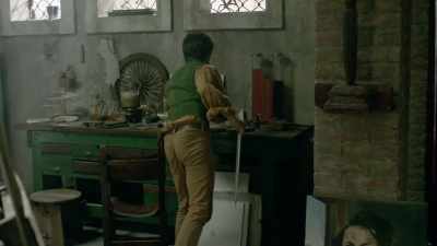 [door closes] - Leonardo