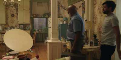 [door closes] - Clifford the Big Red Dog
