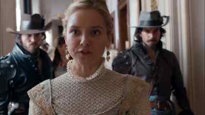 (DOOR CLOSING) - The Musketeers