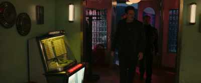 -[door crashes open]
-[suspenseful music] - Gunpowder Milkshake