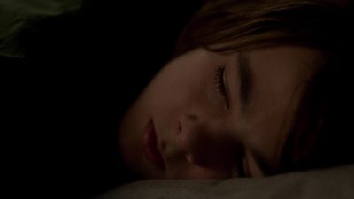 (door creaking) - The Strain