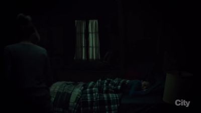 (door creaking) - Hannibal