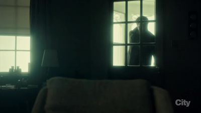 (door creaking) - Hannibal