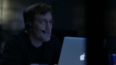 [door creaks] - Homeland