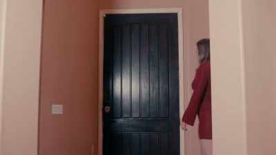 (door knocking) - Amor Emanuelle