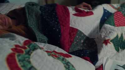 [door knocks] - Reporting for Christmas