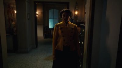 (door opening and closing) - Murdoch Mysteries
