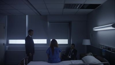 [door opens and closes] - Mr. Robot