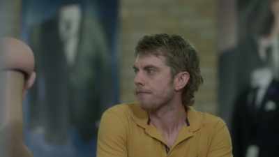(DOOR OPENS) (COME ON
EILEEN PLAYS IN STORE) - Wakefield
