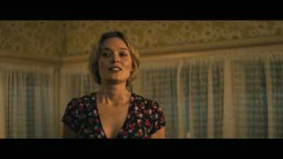 - [door opens]
- [Mandy sighs] - Scrublands