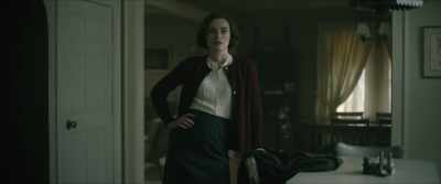 [door opens] - Boston Strangler
