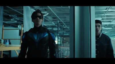 [door opens] - Titans