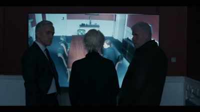 [door opens] - The Capture
