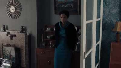 DOOR OPENS - Mrs Wilson