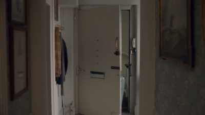 [Door opens] - The Split