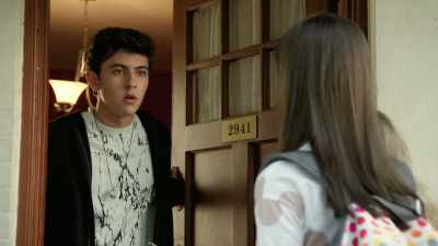- [door opens] - I Am Frankie
