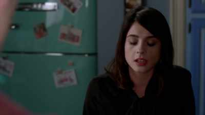 [door opens] - Famous in Love