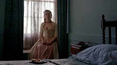 (DOOR OPENS) - Harlots