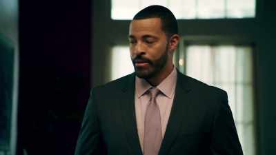 ( door opens ) - Queen Sugar