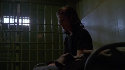 (door opens) - The X-Files