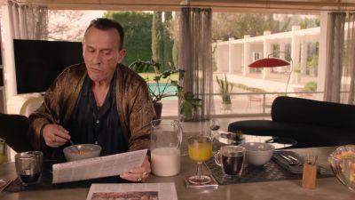 [door opens] - Twin Peaks