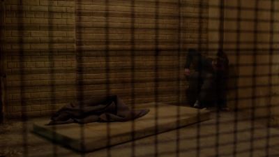 (door opens) - The Strain