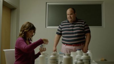 (door opens) - The Last Man on Earth