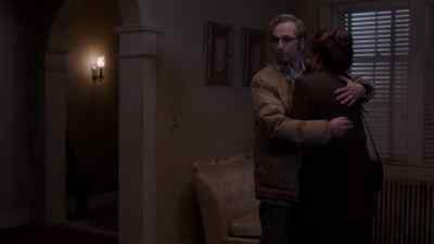 (door opens) - The Americans