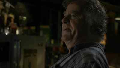 [door opens] - Sneaky Pete