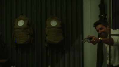 [door opens] - Hunting Housewives