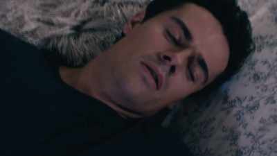 [door opens] - Your Boyfriend Is Mine