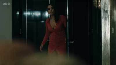 DOOR OPENS - Mood