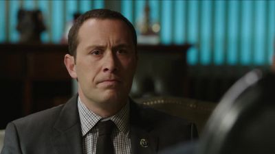 (door opens) - Blue Bloods