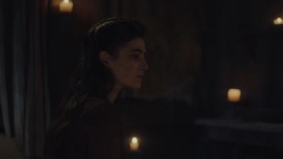 [door opens, then closes] - The Last Kingdom