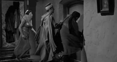 [ Door Rattling] - Abbott and Costello Meet the Mummy