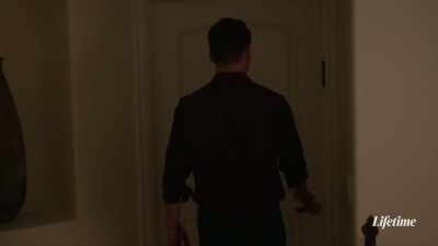 [door shuts] - Fatal Fandom