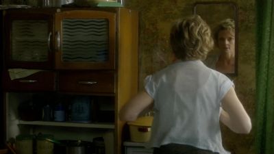 DOOR SHUTS - Call the Midwife
