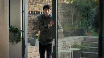 (door sliding) - The Chelsea Detective