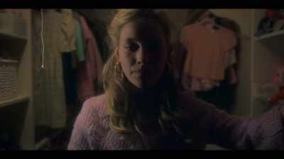 [door stops rattling] - The Haunting of Bly Manor