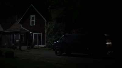 [door thuds] - How She Caught A Killer